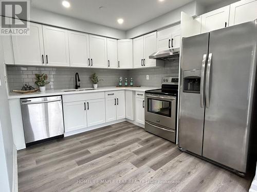 136 Ural Circle, Brampton (Sandringham-Wellington), ON - Indoor Photo Showing Kitchen With Stainless Steel Kitchen With Upgraded Kitchen