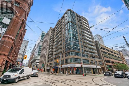 908 - 105 Victoria Street, Toronto (Church-Yonge Corridor), ON - Outdoor