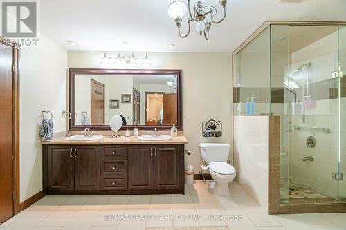 24 Rosegarden Drive, Brampton (Toronto Gore Rural Estate), ON - Indoor Photo Showing Bathroom