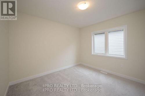 106 Sunflower Crescent, Thorold, ON - Indoor Photo Showing Other Room