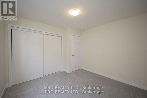 106 Sunflower Crescent, Thorold, ON - Indoor Photo Showing Other Room