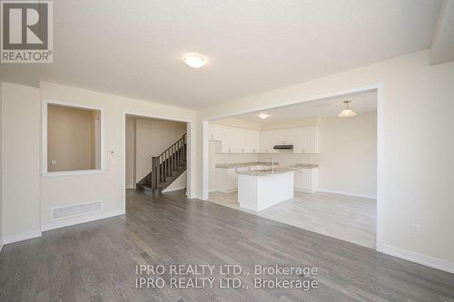 106 Sunflower Crescent, Thorold, ON - Indoor