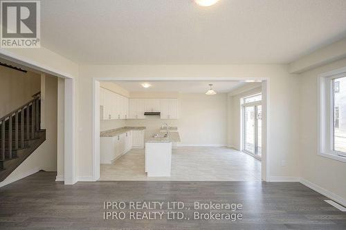 106 Sunflower Crescent, Thorold, ON - Indoor