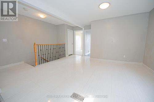 33 Gertrude Street, Hamilton (Crown Point), ON - Indoor Photo Showing Other Room