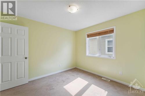 215 Huntsville Drive, Ottawa, ON - Indoor Photo Showing Other Room