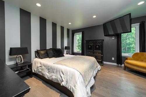 24 Millar Drive, Ste Anne Rm, MB - Indoor Photo Showing Bedroom