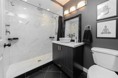 24 Millar Drive, Ste Anne Rm, MB - Indoor Photo Showing Bathroom