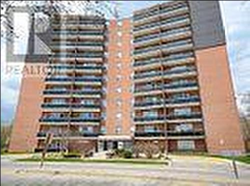 904 - 3145 Queen Frederica Drive, Mississauga, ON - Outdoor With Balcony