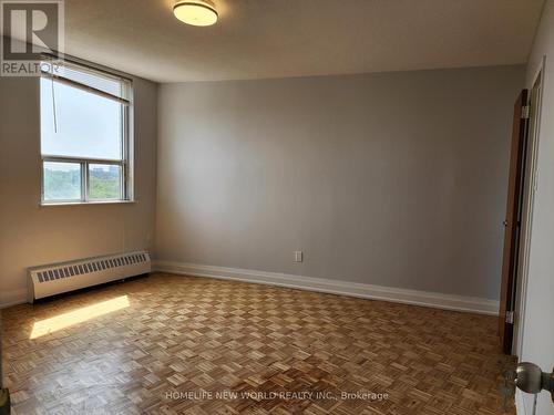 904 - 3145 Queen Frederica Drive, Mississauga (Applewood), ON - Indoor Photo Showing Other Room