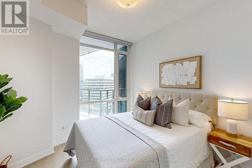 N921 - 120 Bayview Avenue, Toronto (Waterfront Communities), ON - Indoor Photo Showing Bedroom