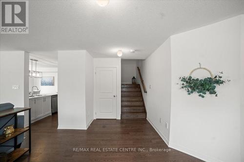 47 Caspian Square, Clarington (Bowmanville), ON - Indoor Photo Showing Other Room