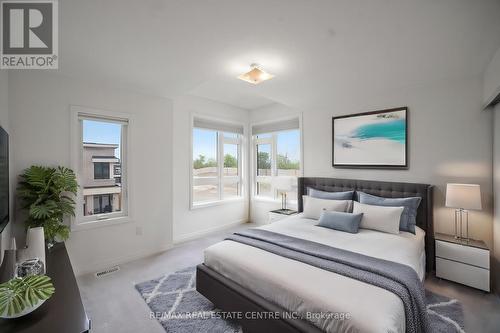 47 Caspian Square, Clarington (Bowmanville), ON - Indoor Photo Showing Bedroom