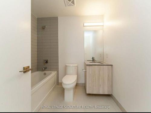 1707-50 Ordnance St, Toronto, ON - Indoor Photo Showing Bathroom