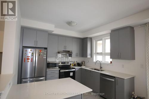 72 Imperial College Lane, Markham, ON - Indoor Photo Showing Kitchen With Double Sink