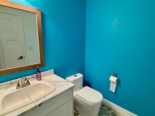 1618 Fir Rd, Merritt, BC - Indoor Photo Showing Bathroom