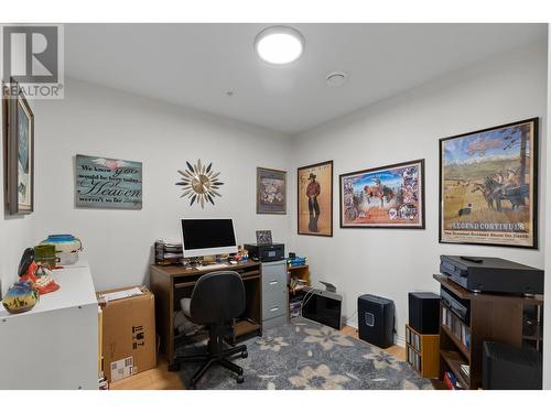 1895 Ambrosi Road Unit# 406, Kelowna, BC - Indoor Photo Showing Office