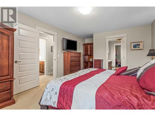 4939 Haskins Court, Kelowna, BC - Indoor Photo Showing Bedroom