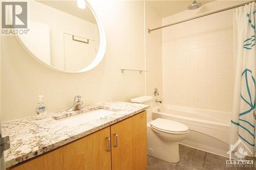 180 York Street Unit#208, Ottawa, ON - Indoor Photo Showing Bathroom