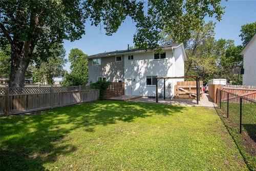 50 Lavenham Cr, Winnipeg, MB 