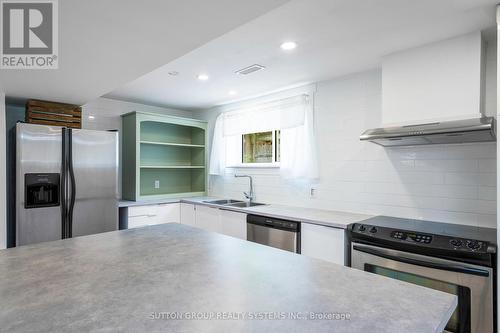 216 Cedar Street, Clearview (Stayner), ON - Indoor Photo Showing Kitchen With Double Sink