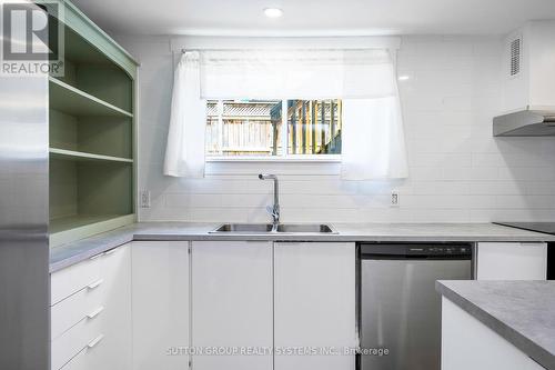 216 Cedar Street, Clearview (Stayner), ON - Indoor Photo Showing Kitchen With Double Sink