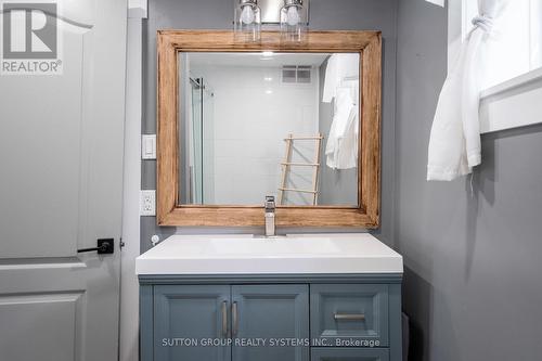 216 Cedar Street, Clearview (Stayner), ON - Indoor Photo Showing Bathroom