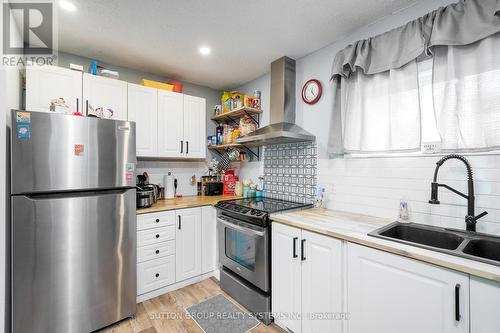 216 Cedar Street, Clearview (Stayner), ON - Indoor Photo Showing Kitchen With Double Sink