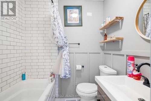 216 Cedar Street, Clearview (Stayner), ON - Indoor Photo Showing Bathroom