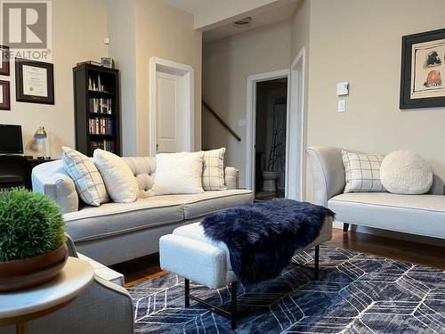 7 Jera Street, St.Philips, NL - Indoor Photo Showing Living Room