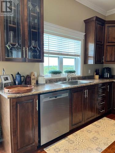 7 Jera Street, St.Philips, NL - Indoor Photo Showing Kitchen