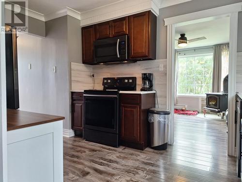 40A Hospital Road, Stephenville Crossing, NL - Indoor Photo Showing Kitchen