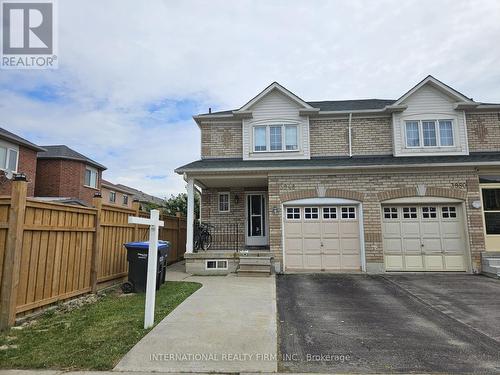 3948 Manatee Way, Mississauga, ON - Outdoor