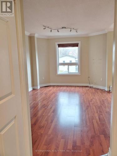 3948 Manatee Way, Mississauga (Churchill Meadows), ON - Indoor Photo Showing Other Room