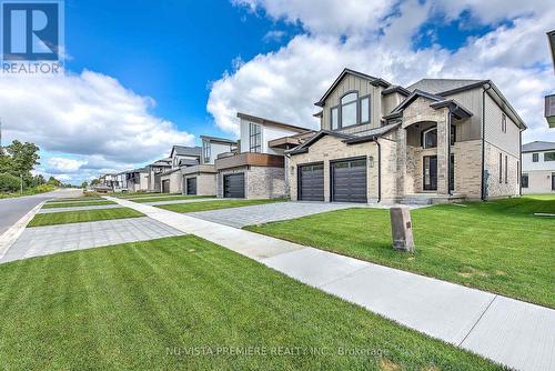 2322 Wickerson Road, London, ON - Outdoor With Facade