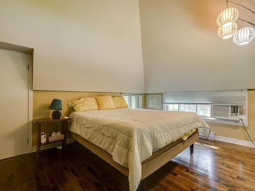 Chambre Ã Â coucher - 1584 Rue Roy, Prévost, QC - Indoor Photo Showing Bedroom