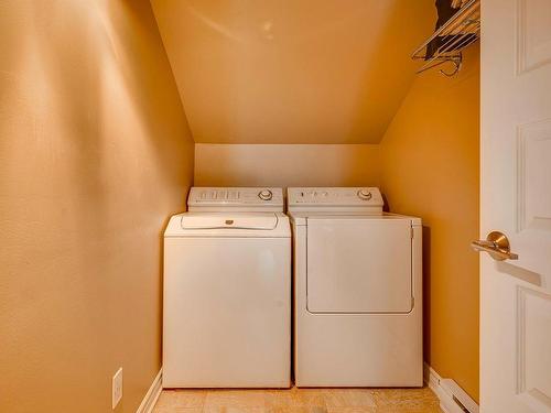 Laundry room - 1584 Rue Roy, Prévost, QC - Indoor Photo Showing Laundry Room