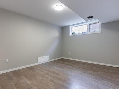 745 Kelly Drive, Kamloops, BC - Indoor Photo Showing Other Room