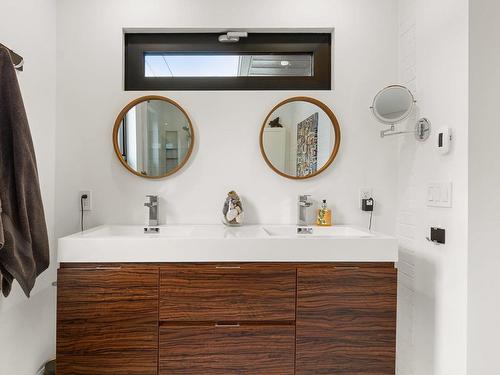 Bathroom - 4761 Rue Notre-Dame O., Trois-Rivières, QC - Indoor Photo Showing Bathroom