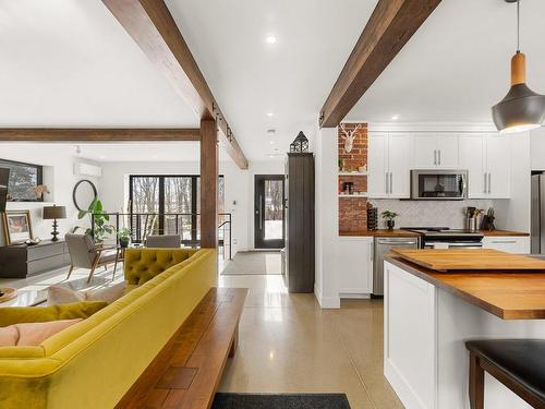 Vue d'ensemble - 4761 Rue Notre-Dame O., Trois-Rivières, QC - Indoor Photo Showing Kitchen