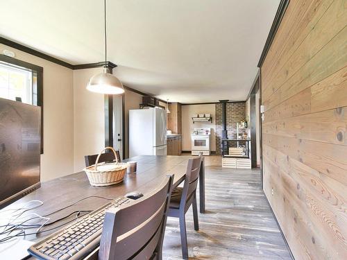 Vue d'ensemble - 3338 Ch. Du Cerf, Mont-Blanc, QC - Indoor Photo Showing Dining Room