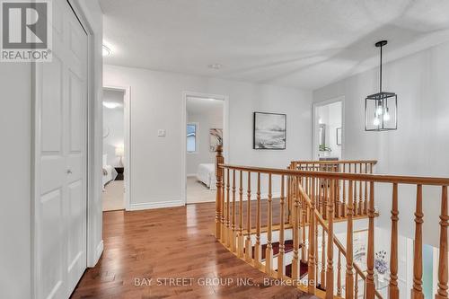 33 Repton Avenue, London, ON - Indoor Photo Showing Other Room