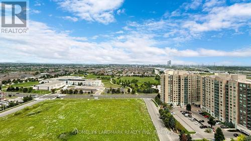 1902 - 55 Oneida Crescent, Richmond Hill, ON - Outdoor With View