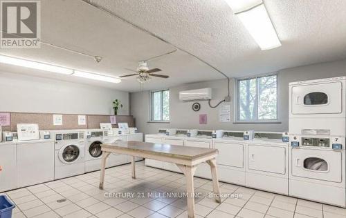 1208 - 1964 Main Street W, Hamilton (Ainslie Wood), ON - Indoor Photo Showing Laundry Room