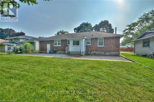 6361 Clare Crescent, Niagara Falls, ON - Outdoor