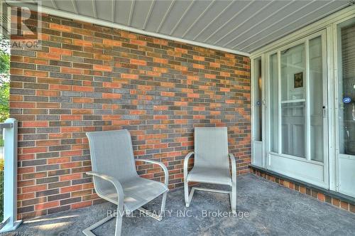 6361 Clare Crescent, Niagara Falls, ON - Outdoor With Deck Patio Veranda With Exterior