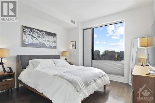 Primary Bedroom - 20 Daly Avenue Unit#1806, Ottawa, ON - Indoor Photo Showing Bedroom