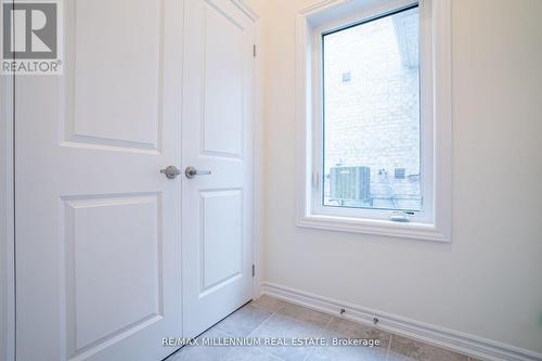 1640 Corsal Court, Innisfil, ON - Indoor Photo Showing Other Room