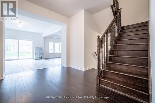 1640 Corsal Court, Innisfil, ON - Indoor Photo Showing Other Room