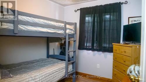 25172 Talbot Line, West Elgin (West Lorne), ON - Indoor Photo Showing Bedroom