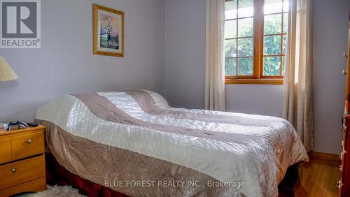 25172 Talbot Line, West Elgin (West Lorne), ON - Indoor Photo Showing Bedroom